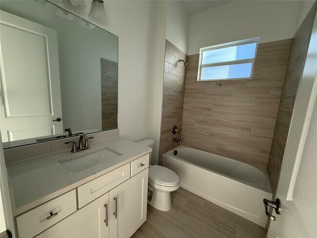 Building Photo - 5543 Lightning Whelk Ln