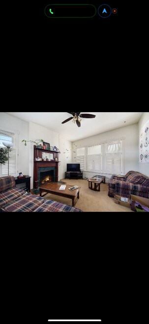 Building Photo - 608 W Kalamazoo Ave