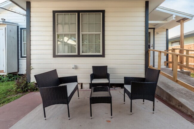 Building Photo - 1538 S 19th St