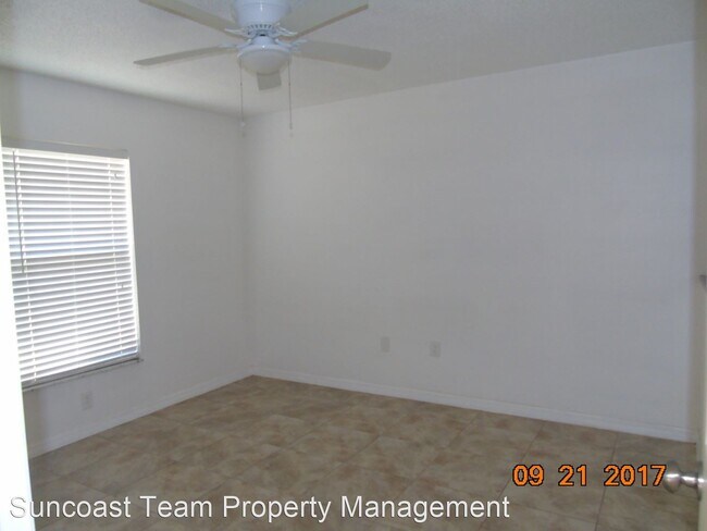 Building Photo - 2 br, 2 bath House - 11255-A Pendleton Ave