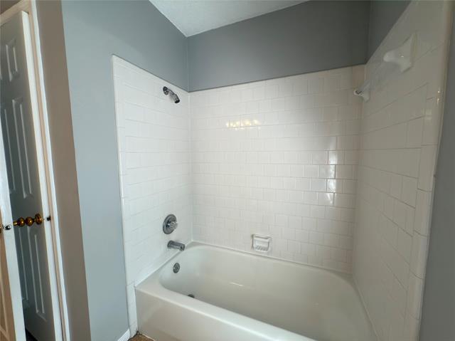 Building Photo - 616 Berkley Dr