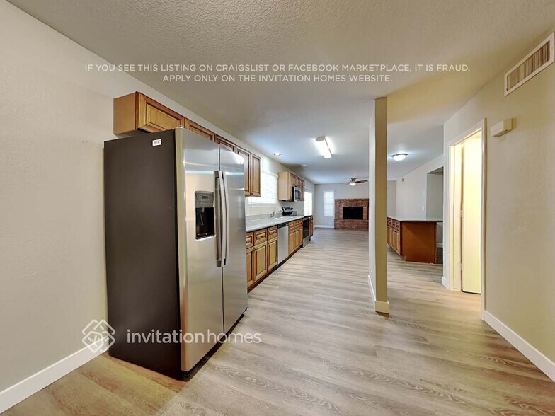 Building Photo - 4628 N Guadal Dr