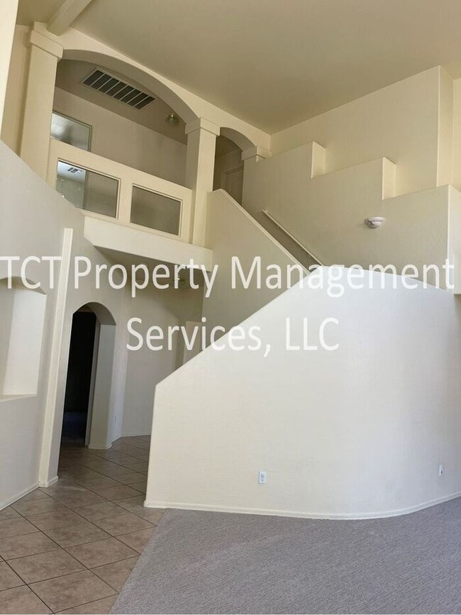 Building Photo - Gorgeous Home Now Available in Desirable L...