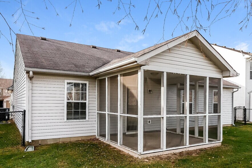 Building Photo - 1495 Egret Ln