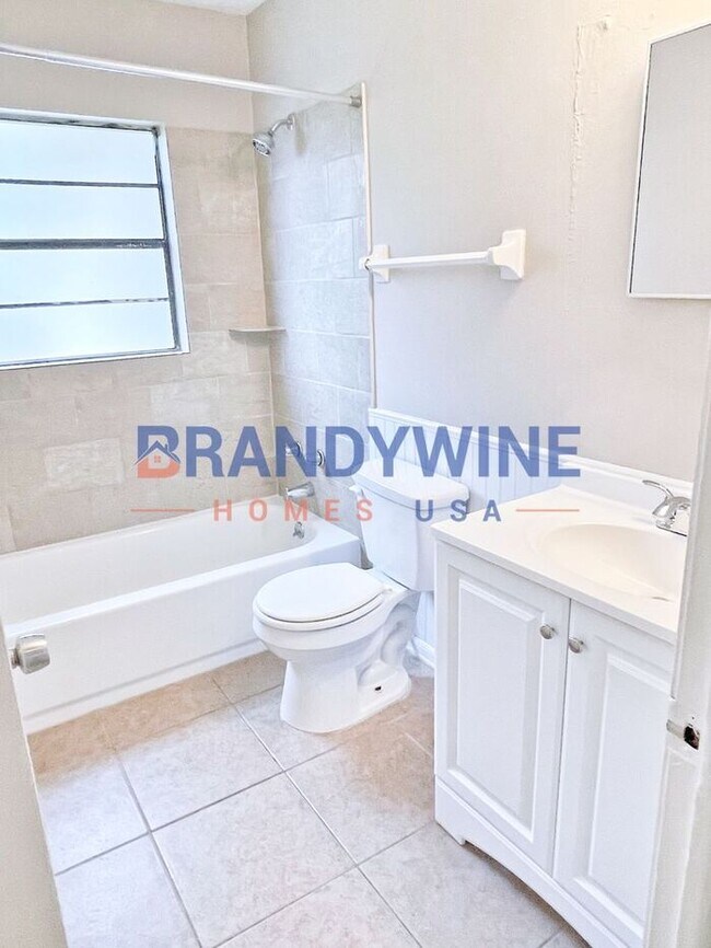 Building Photo - Happy New Year! Move in by 2/15 and get Ma...