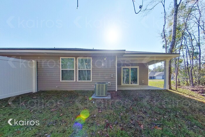 Building Photo - 158 Cottage Grove Rd