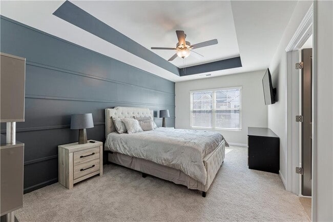 Building Photo - 2831 Ridgeview Dr