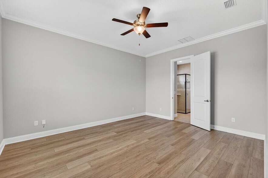 Building Photo - 105 Wye Rd