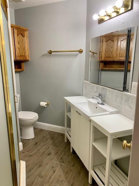 Building Photo - 6078 N Hazel Ave