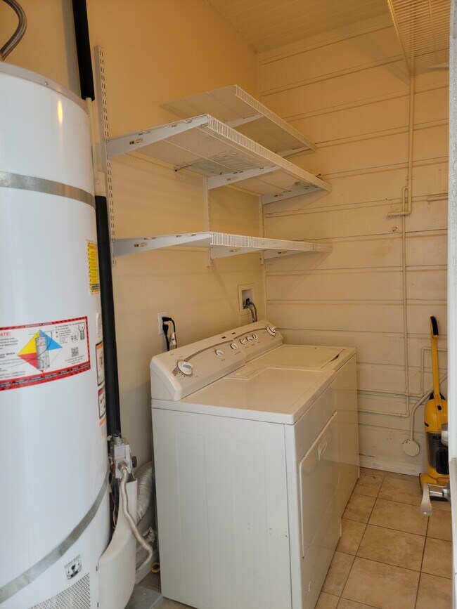 Washer and Dryer in Unit - 3394 24th St