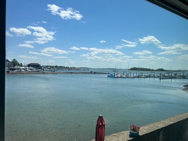 Building Photo - 235 Washington Ave