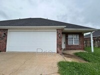 Building Photo - 1598 Tolleson Loop