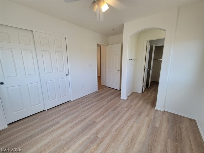 Building Photo - 3813 Bayamon St