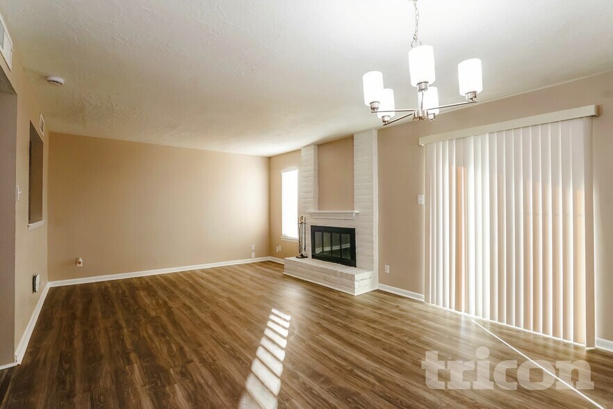 Building Photo - 5208 Territorial Rd NW