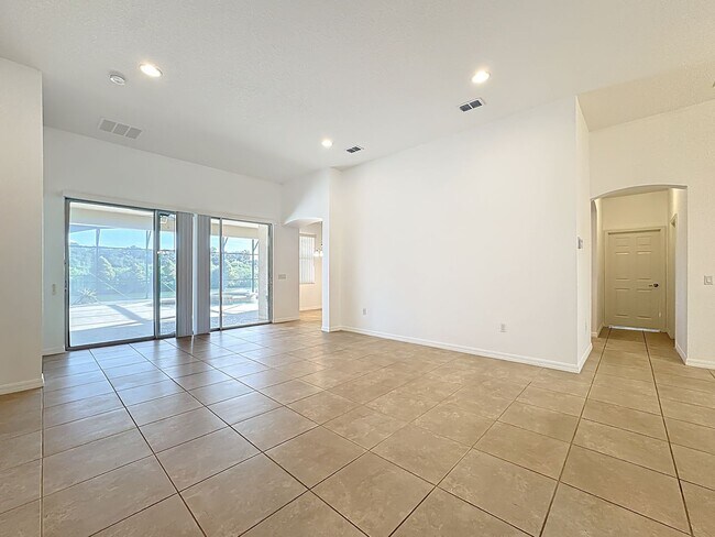 Building Photo - Pool Home-Bella Lago-3786 Eagle Isle Kissimmee FL 34746