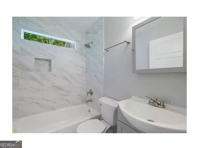 Building Photo - 2032 North Avenue NW