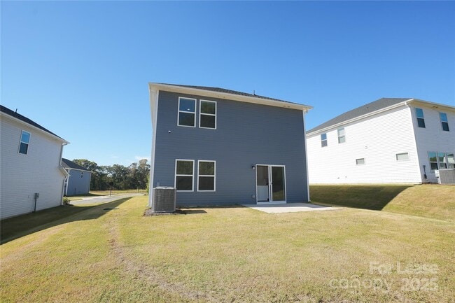 Building Photo - 221 Arden Dr