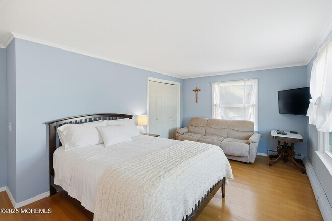 Building Photo - 204 Neptune Pl