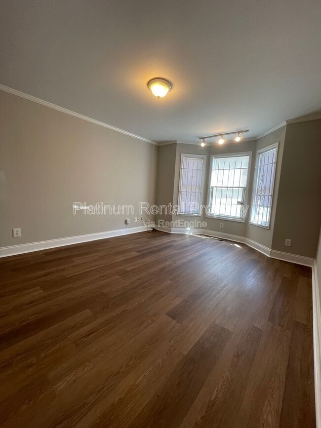 Building Photo - 1135 Coleman St SW