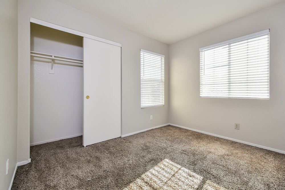 Building Photo - 2501 Lady Elizabeth Ct
