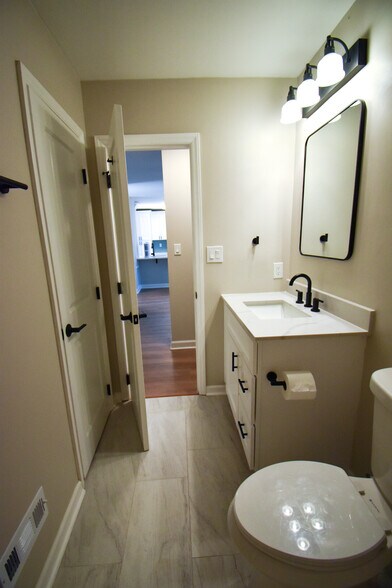 Building Photo - 376 Tall Oaks Trl