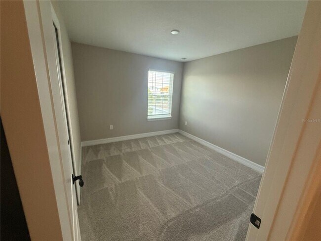 Building Photo - 455 Winter Grv Blvd