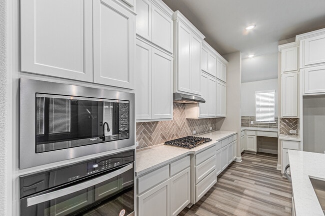 Building Photo - 3231 Tobias Ln