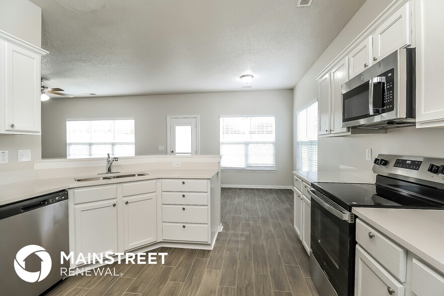 Building Photo - 3620 Joel Turner Dr