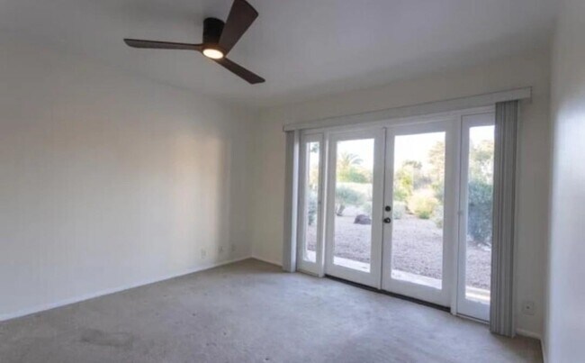 Building Photo - 5240 E Cholla St