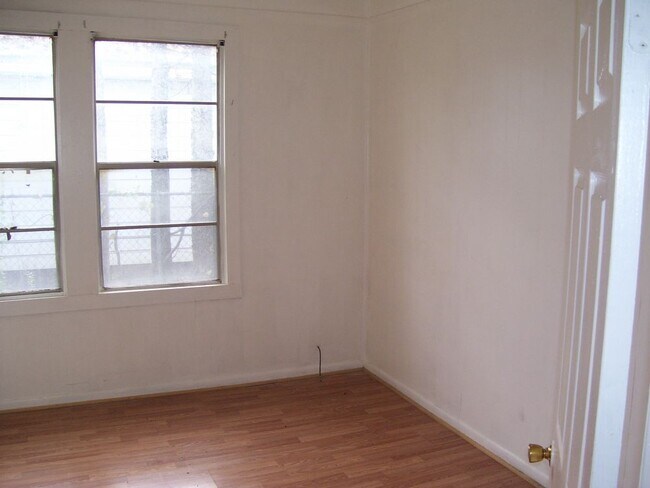 Building Photo - Bessemer   35020