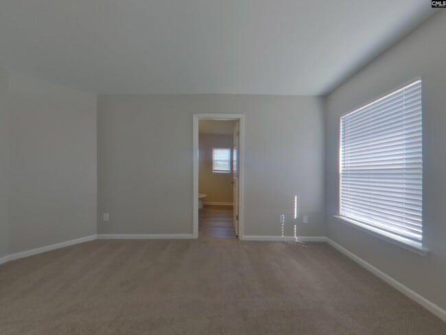 Building Photo - 379 Charter Oak Ct