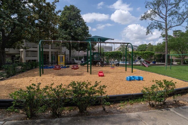 Building Photo - 6404 Olympia Dr