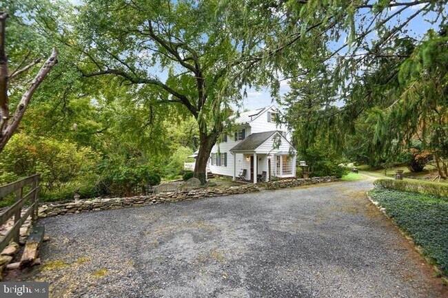 Building Photo - 18279 Foundry Rd