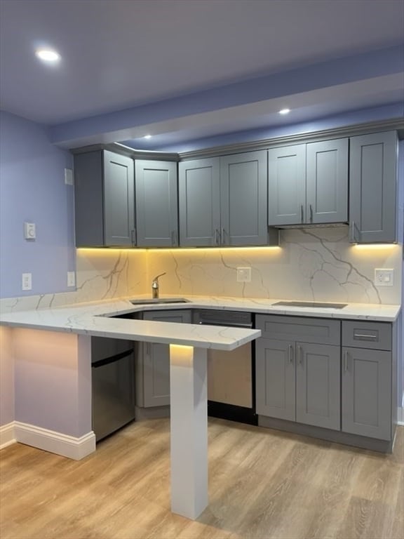 Building Photo - 45 Oval Rd