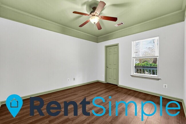 Building Photo - 4408 Helmsford Ln