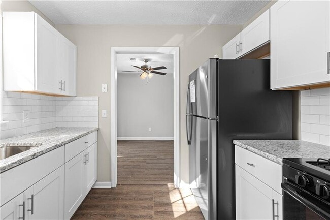 Building Photo - 295 E Burns Ct SW