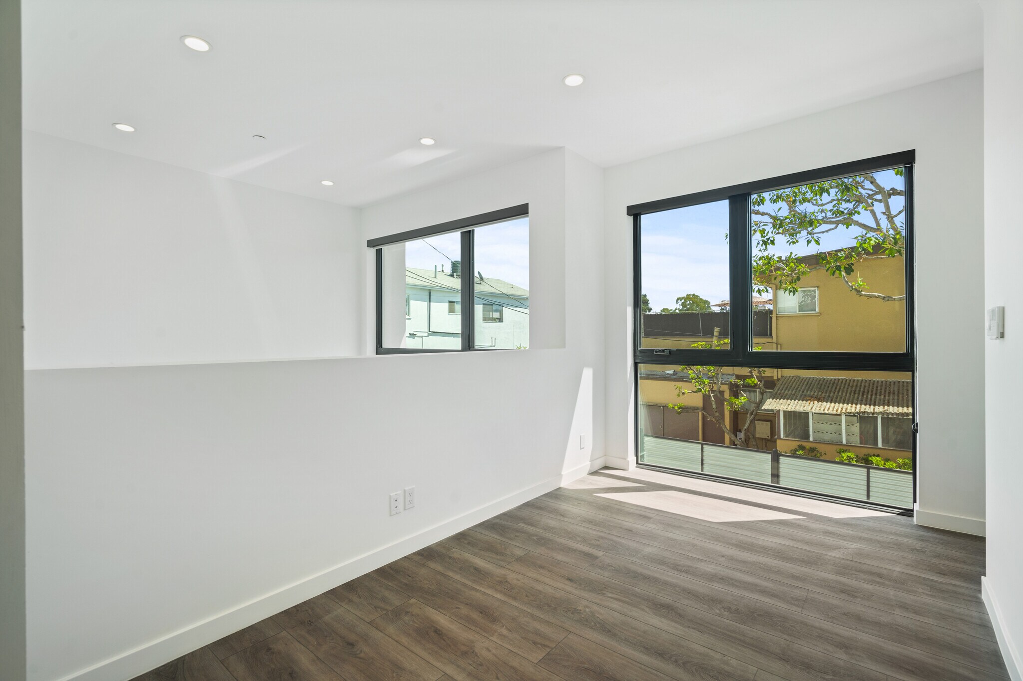 Building Photo - 10393 Tag Ln