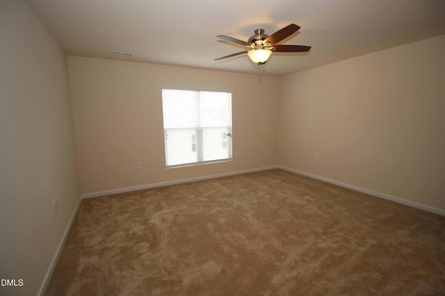 Building Photo - 1212 Nightshade Dr