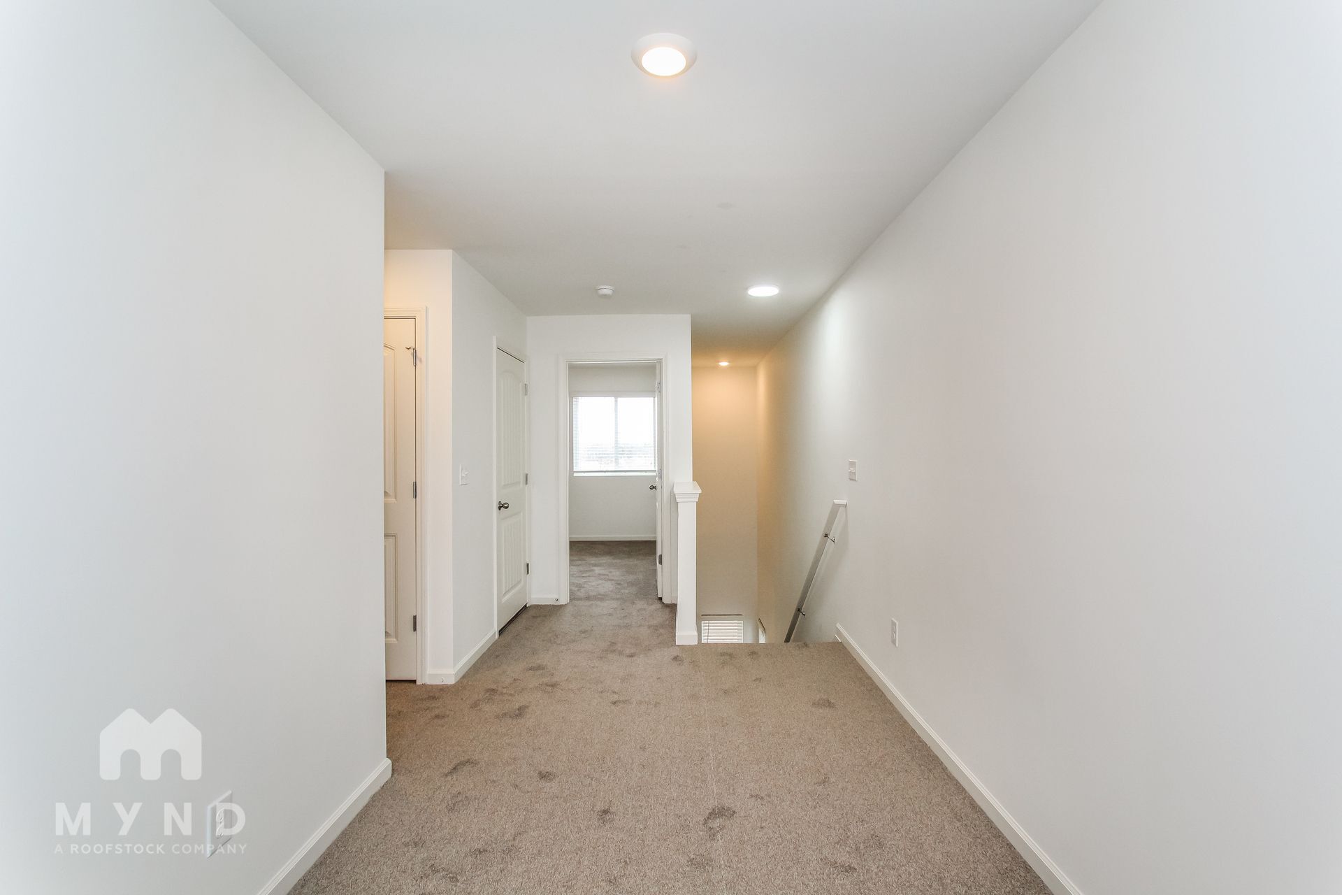 Building Photo - 285 Chelsea Park Rd