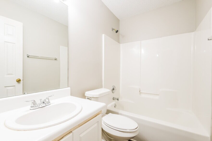 Building Photo - 555 Jackson Lake Rd