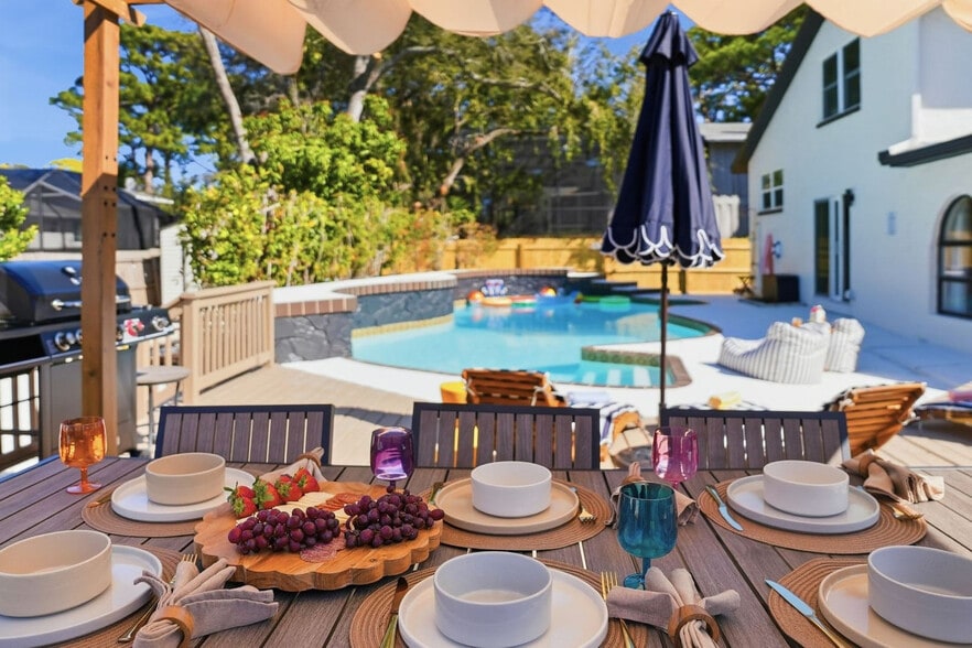 Building Photo - 14323 83rd Pl N