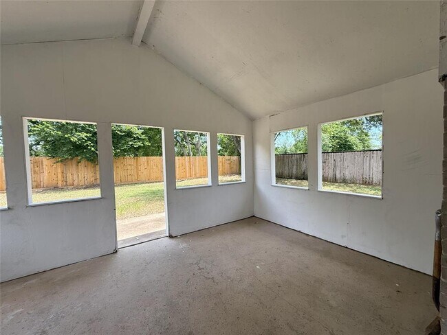Building Photo - 10322 Autumn Meadow Ln