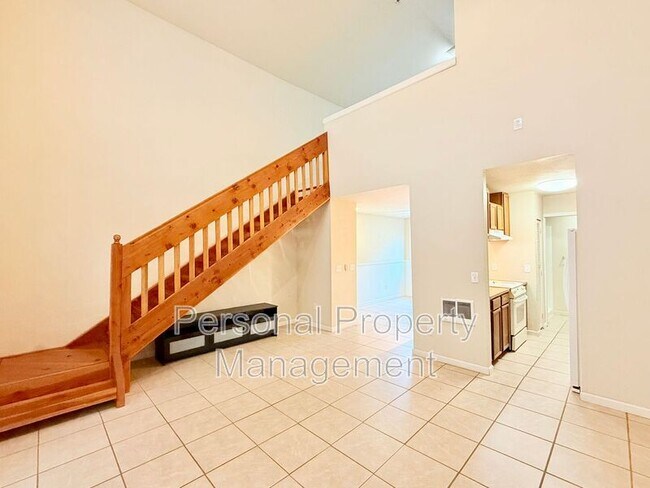 Building Photo - 10303 NE 23rd St