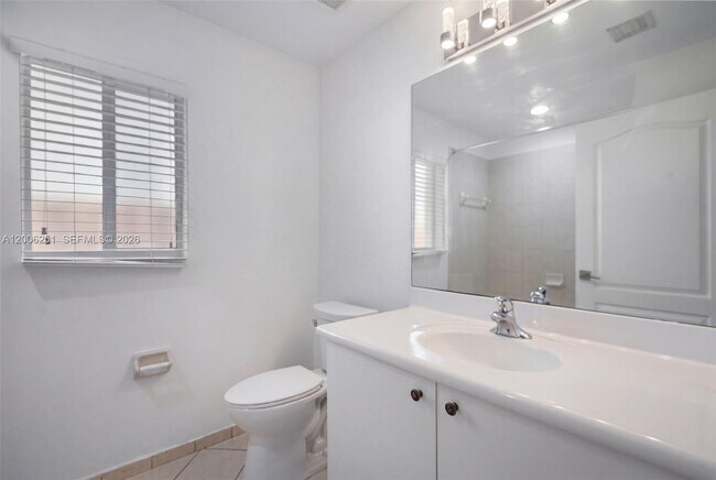 Building Photo - 1581 SW 155th Ct