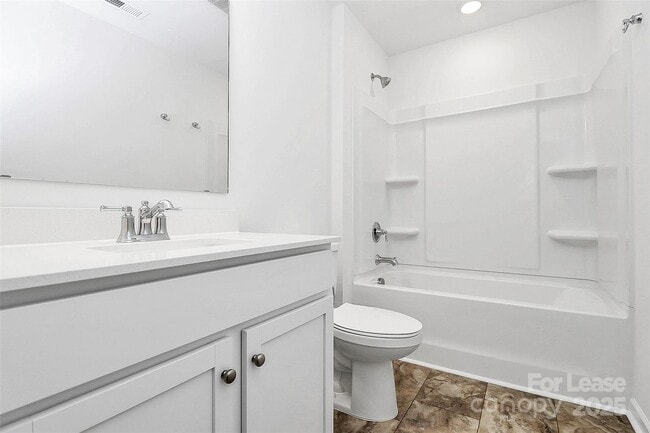 Building Photo - 3651 Secrest Lndg