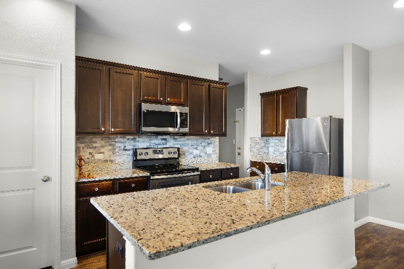 Building Photo - 14016 Sherri Berry Wy