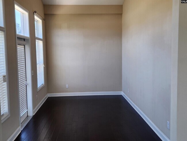 Building Photo - 801 Leyland Cypress Ct