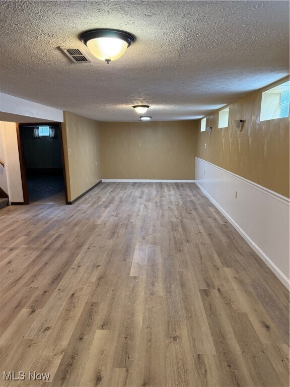 Building Photo - 15809 Montrose Ave