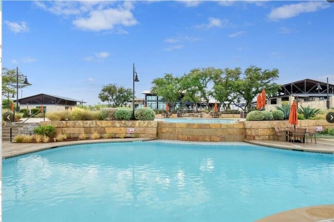 Building Photo - 240 Townes Ct