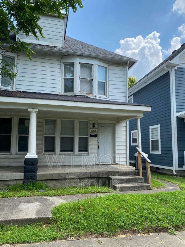 Primary Photo - 1007 Harlan St